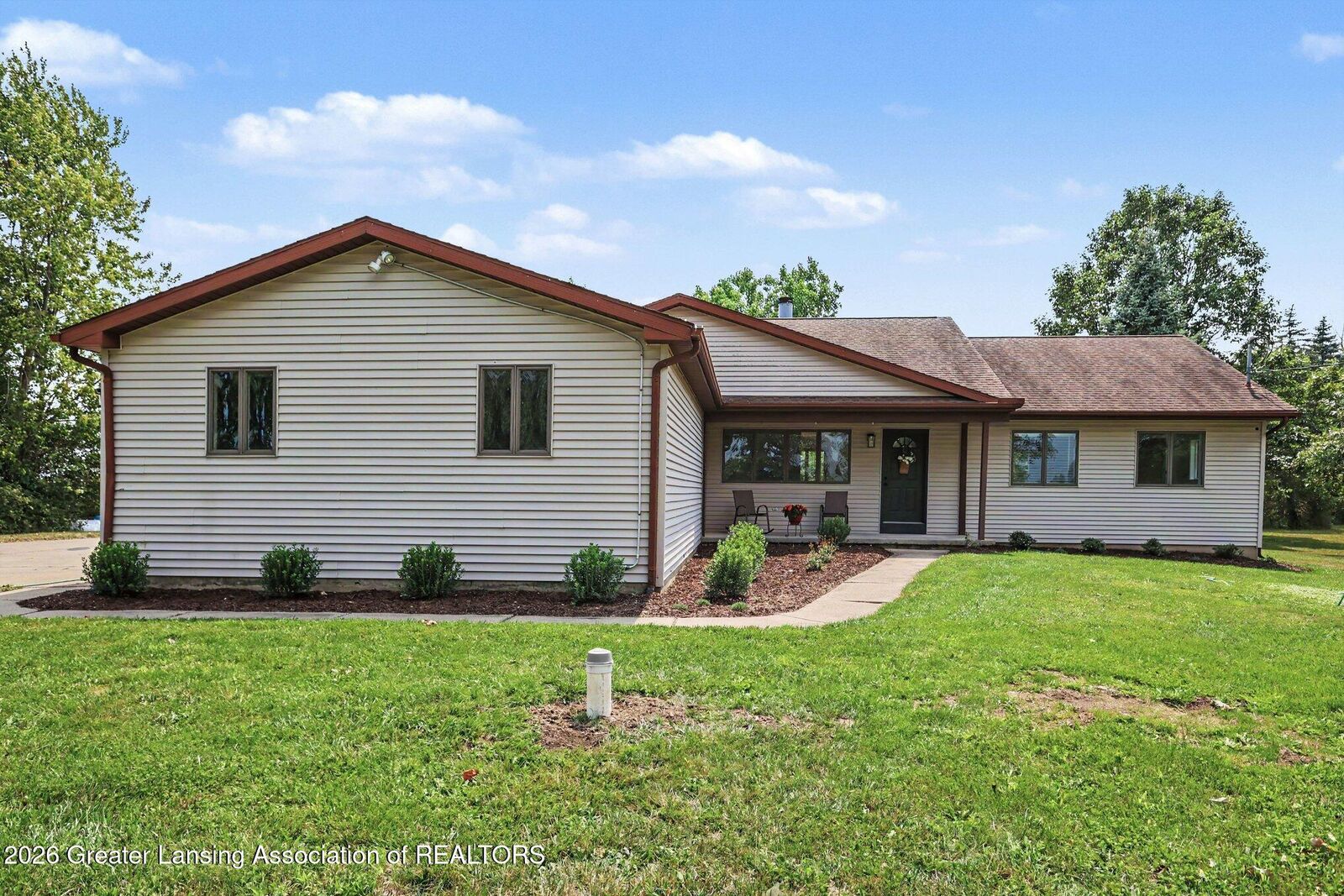 Property Photo:  2145 E Willoughby Road  MI 48854 