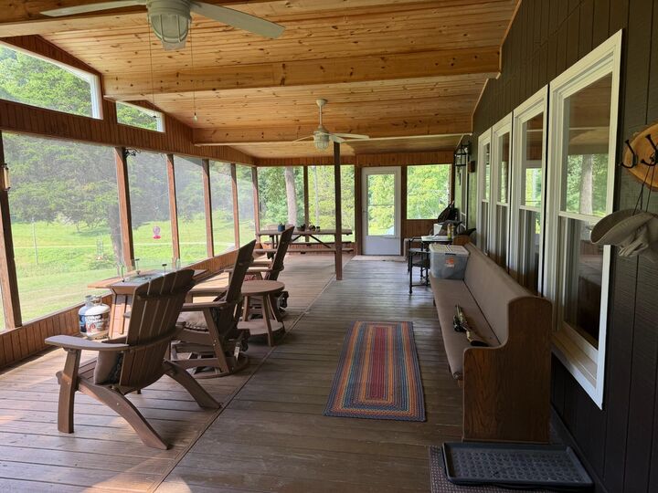 Property Photo: 572 Dameron Rd WV 24918