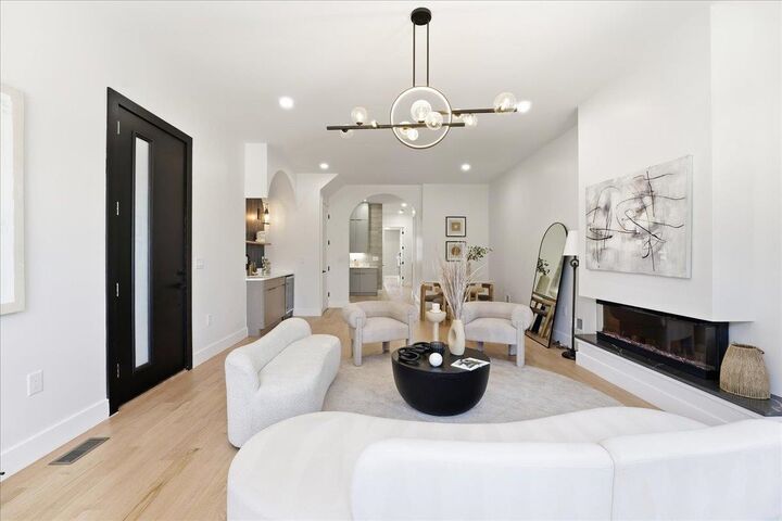 Property Photo: 81 Lexington Ave 1 NJ 07304
