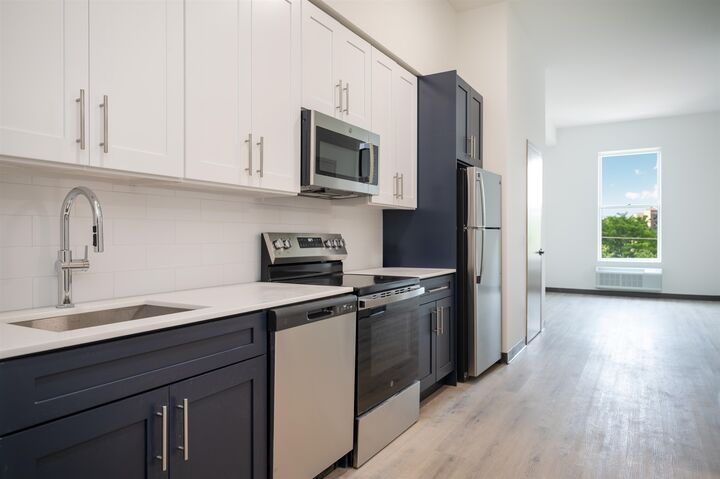 Property Photo:  857 Bergen Ave 407  NJ 07306 