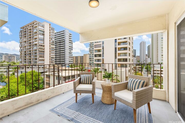 Property Photo:  222 Kaiulani Avenue Ph3  HI 96815 