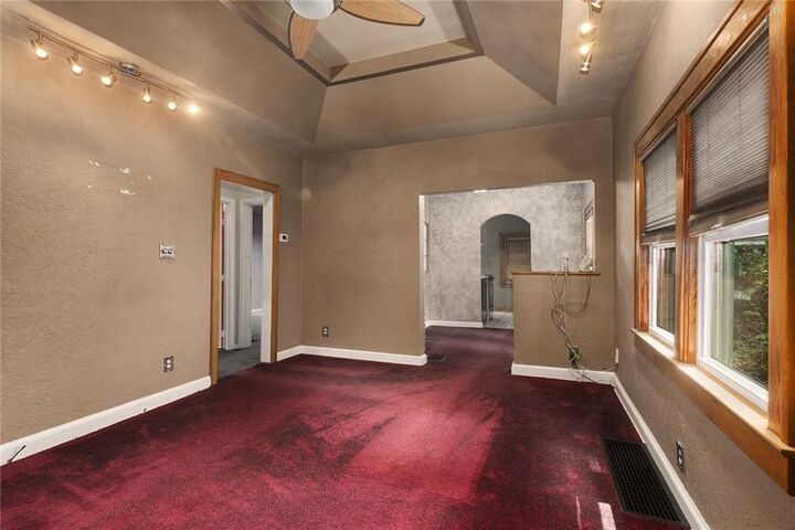 Property Photo:  637 S Huttig Avenue  MO 64053 