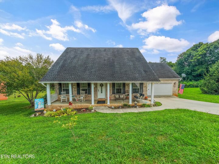 Property Photo: 225 Hillsborough Lane TN 37772