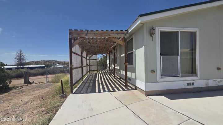Property Photo:  425 Morgan  NM 87901 