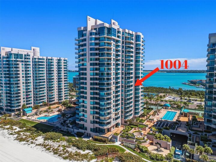 Property Photo:  1540 Gulf Boulevard 1004  FL 33767 