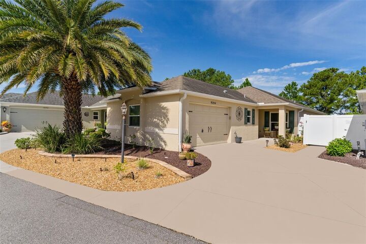 Property Photo: 16844 SE 91st Phillips Court FL 32162