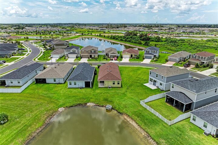 Property Photo: 10455 Wet Marsh Cove FL 34219
