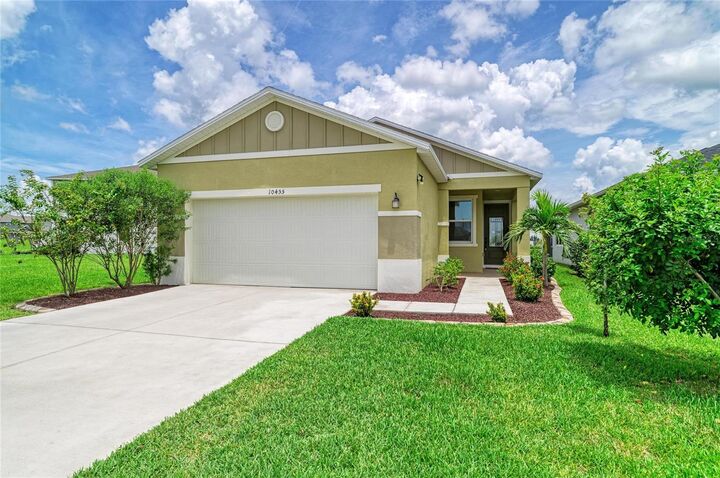 Property Photo:  10455 Wet Marsh Cove  FL 34219 