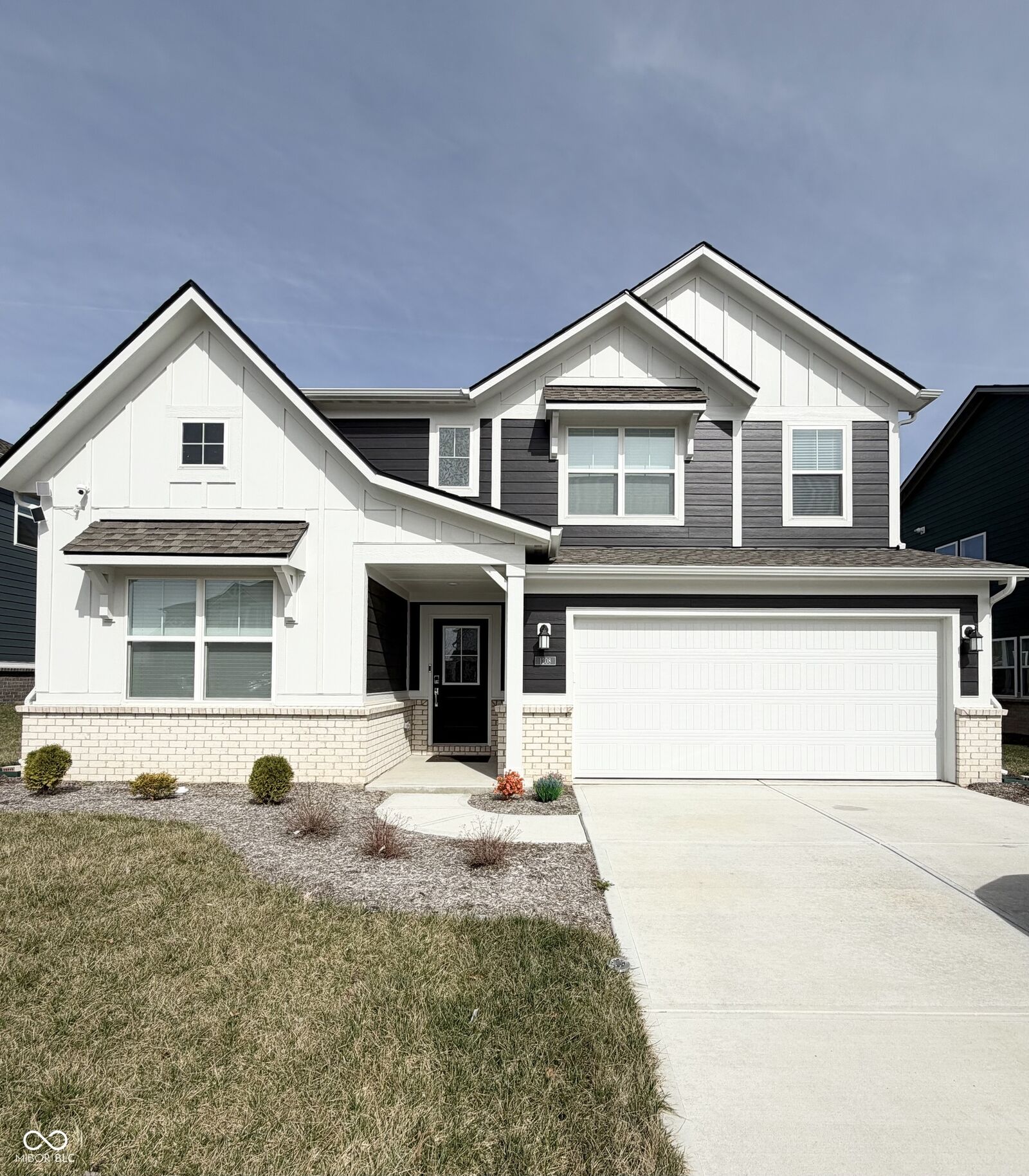 Property Photo:  1208 Taggart Way  IN 46143 
