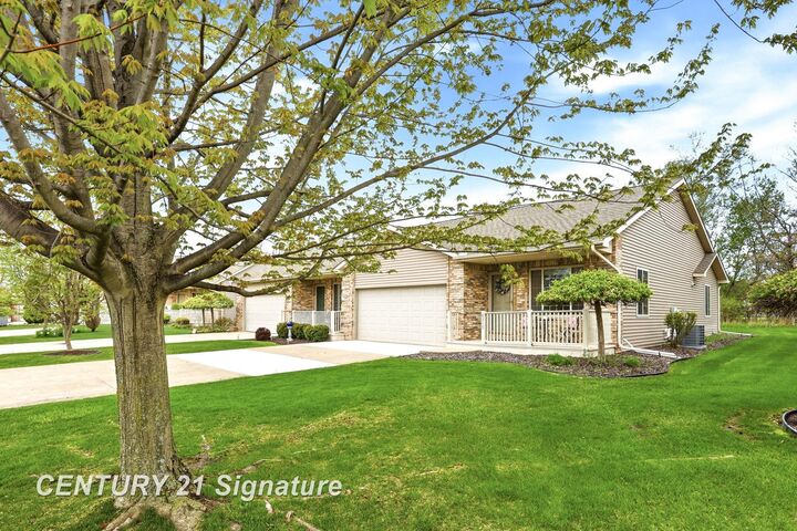 Property Photo: 6317 Heather Ridge Drive MI 48706