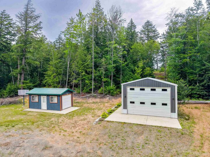 Property Photo: 2510 Co Rd Kch Road MI 49855