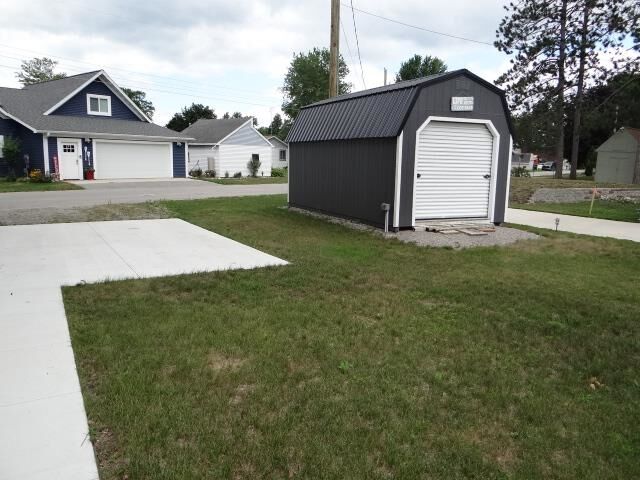 Property Photo:  5469 Heron Cove Road  MI 48612 