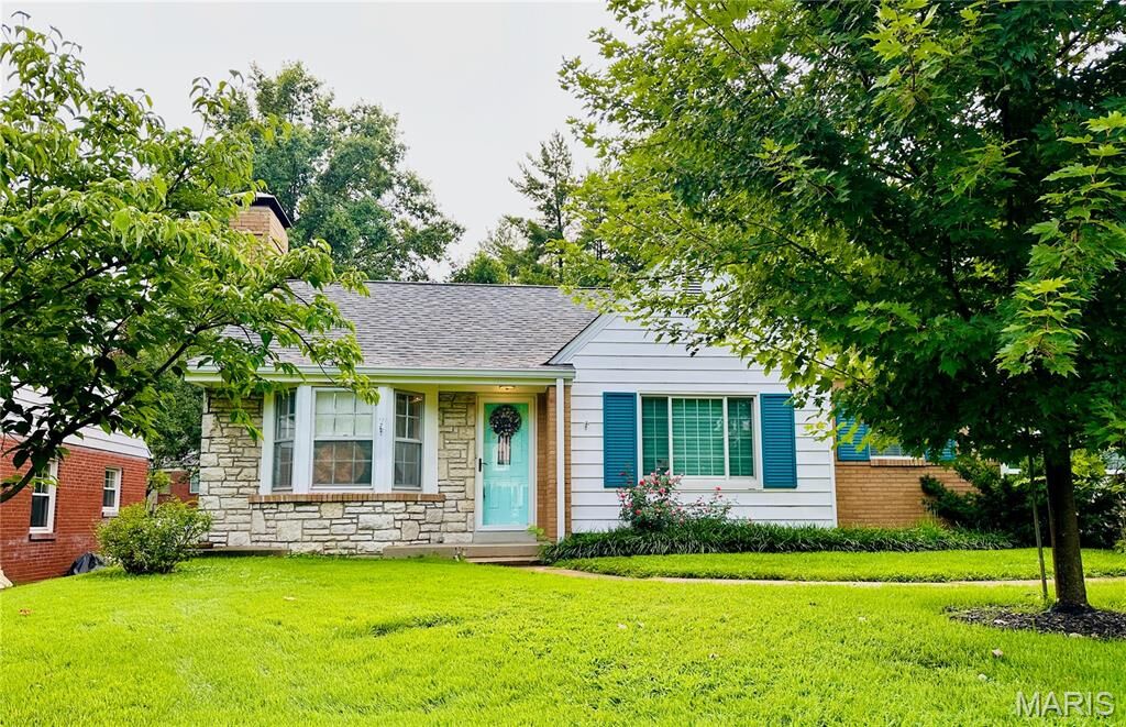 Property Photo:  1523 S Rock Hill Road  MO 63119 