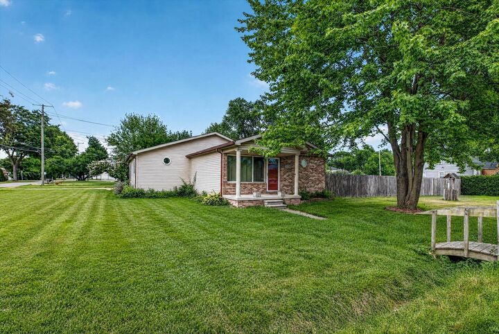 Property Photo:  11209 Jackson Street  MI 48180 