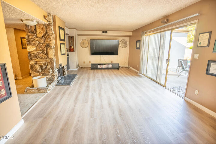 Property Photo:  7511 Shoup Avenue  CA 91307 