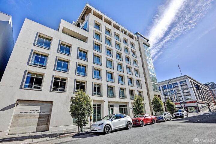 Property Photo: 1868 Van Ness Avenue 201 CA 94109
