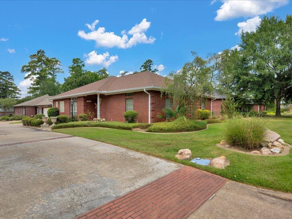 Property Photo:  410 Winged Foot Court  TX 75901 