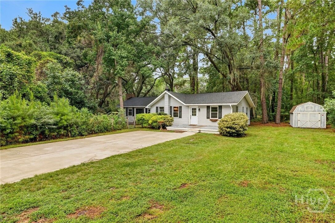 Property Photo:  20 Vernonburg Road  GA 31419 