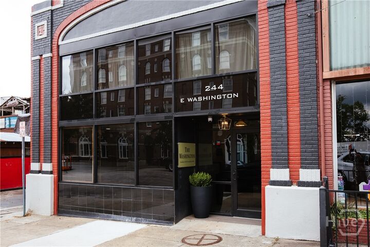 Property Photo: 244 E Washington 150 GA 30601