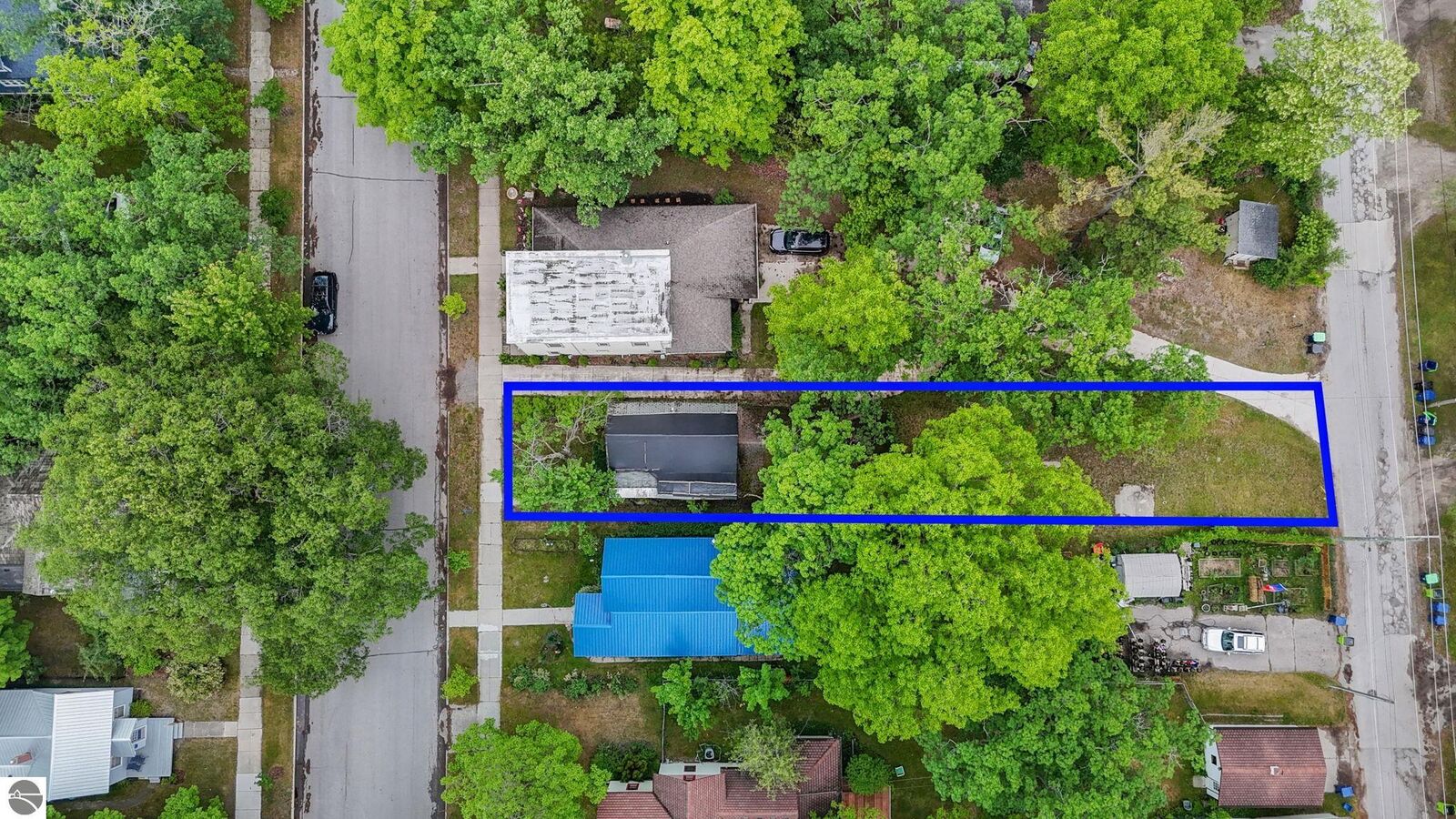 Property Photo:  812 Webster Street  MI 49686 