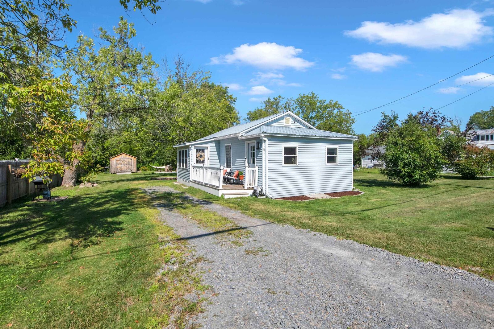Property Photo:  9 Pearl Avenue  VT 05478 