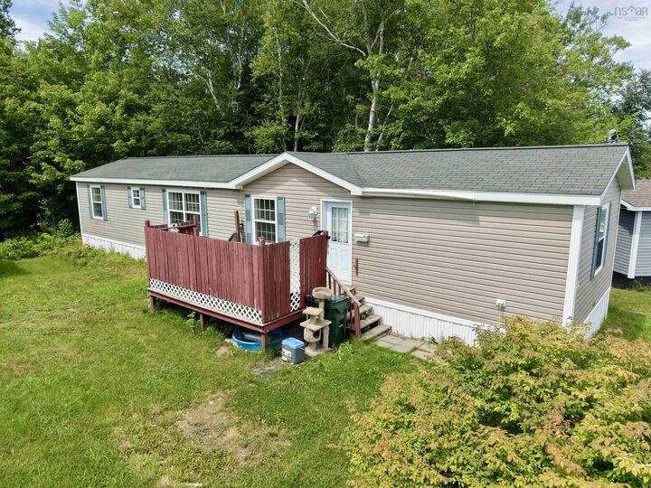 28 Bendix Street — photo 1