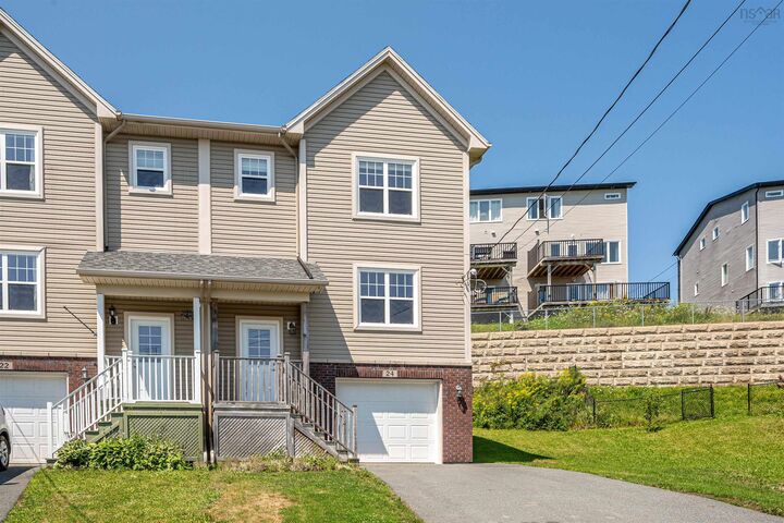 Property Photo:  24 Uprange Court  NS B4E 0K8 