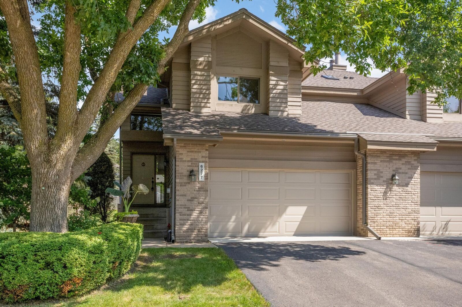 Property Photo: 6277 Sequoia Circle MN 55346