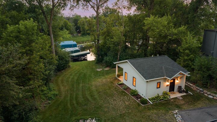 Property Photo: 3305 Fairchild Avenue MN 55391