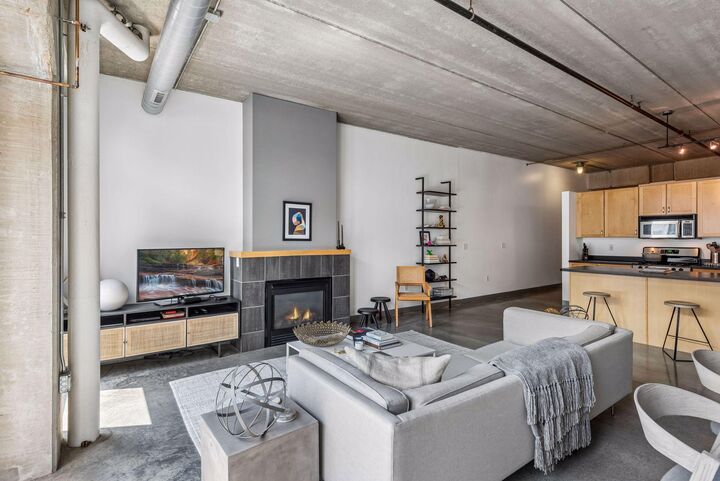 Property Photo: 710 N 4th Street E407 MN 55401