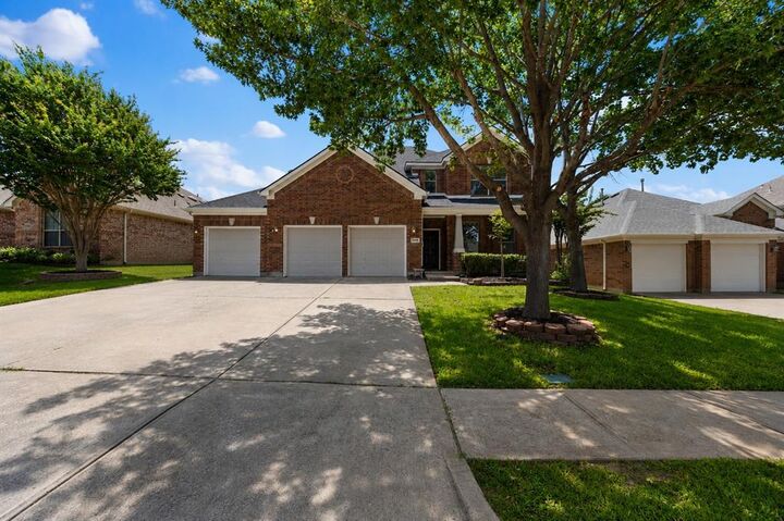 Property Photo: 5117 Blackwood Drive TX 75071