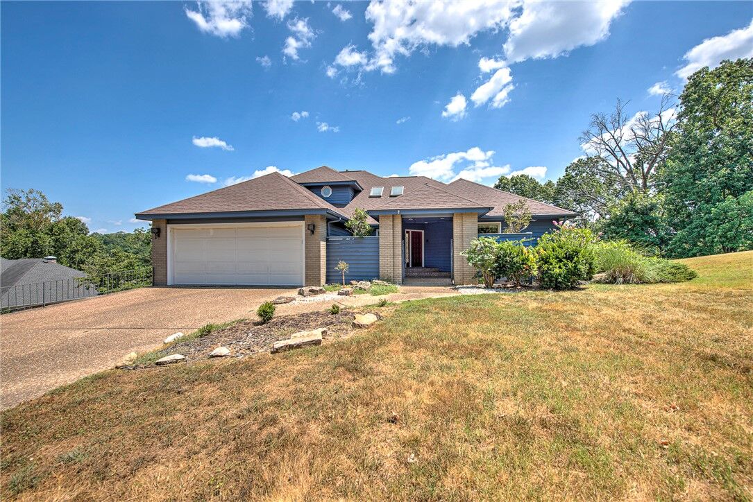 Property Photo:  832 Atalanta Drive  AR 72756 