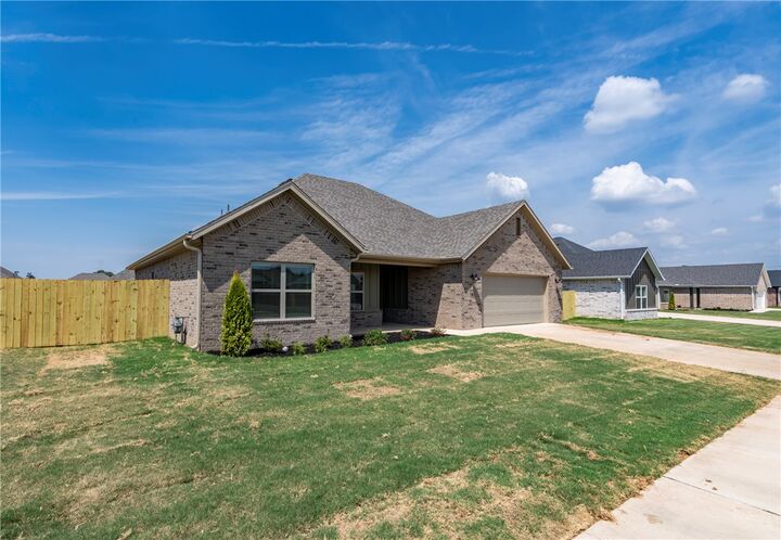 Property Photo:  151 N Panther Avenue  AR 72730 