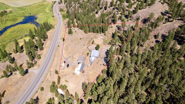 6668 Kamloops Vernon Highway 97 Highway — photo 1