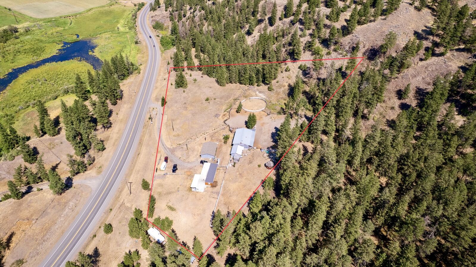 Property Photo: 6668 Kamloops Vernon Highway 97 Highway BC V0E 3B1