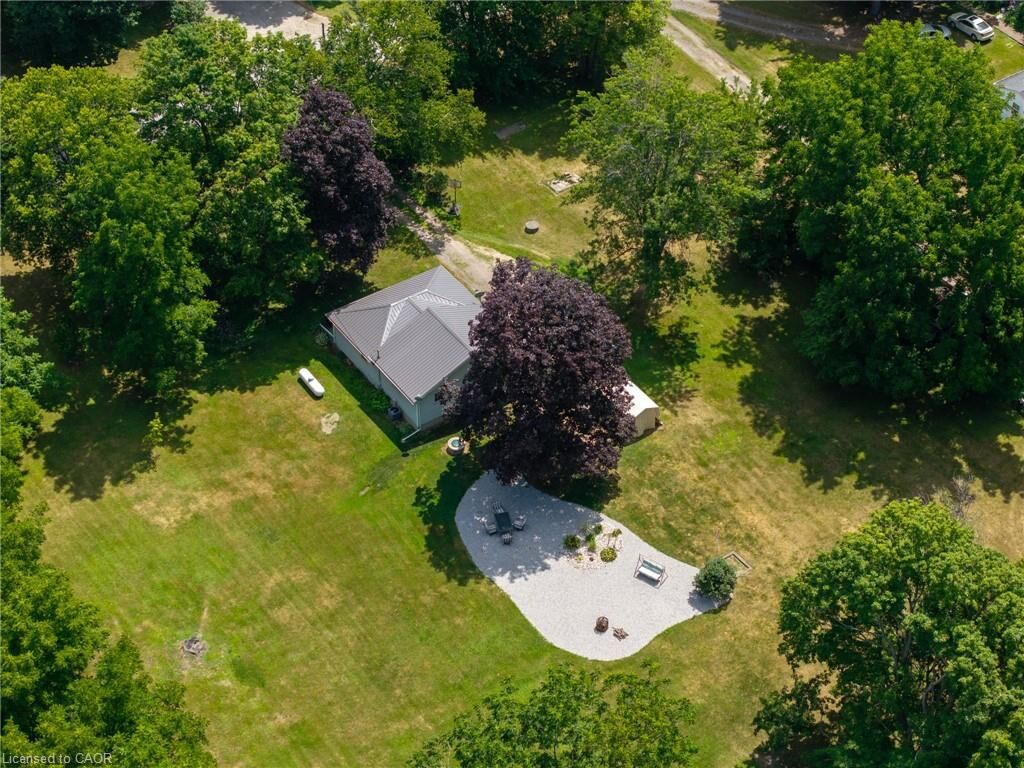 Property Photo: 15 Middlemiss Avenue ON N0L 1T0