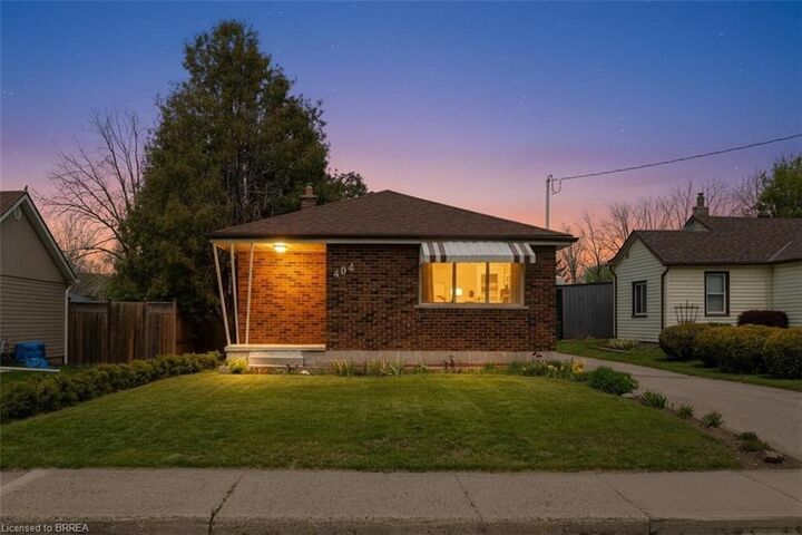 404 Grey Street — photo 1