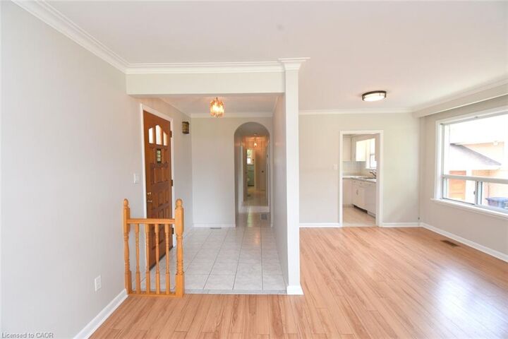 Property Photo:  44 Beckwith Road  ON M9C 3Y1 