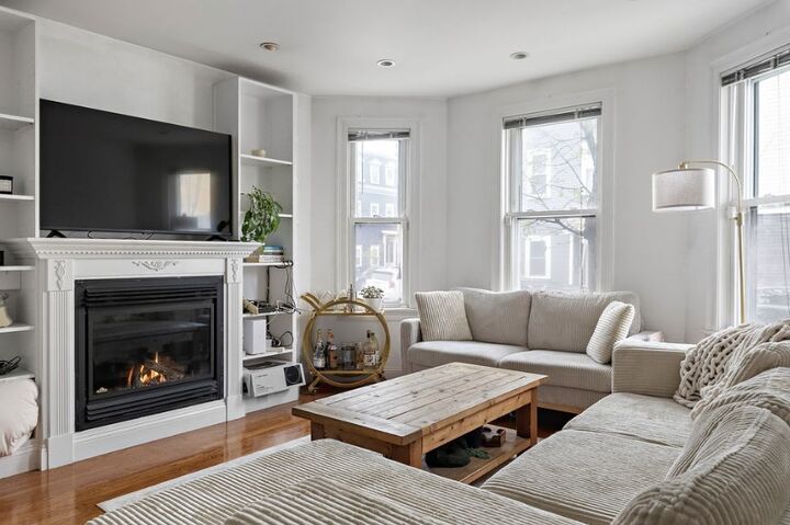Property Photo: 257 E St 1 MA 02127