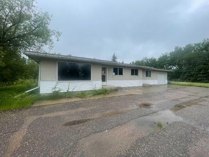 Property Photo: 58032 Range Road 101 AB T0A 3A0