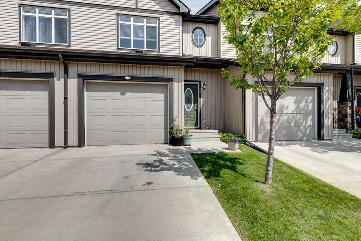 Property Photo: 72 Copperpond Landing SE AB T2Z 1G6