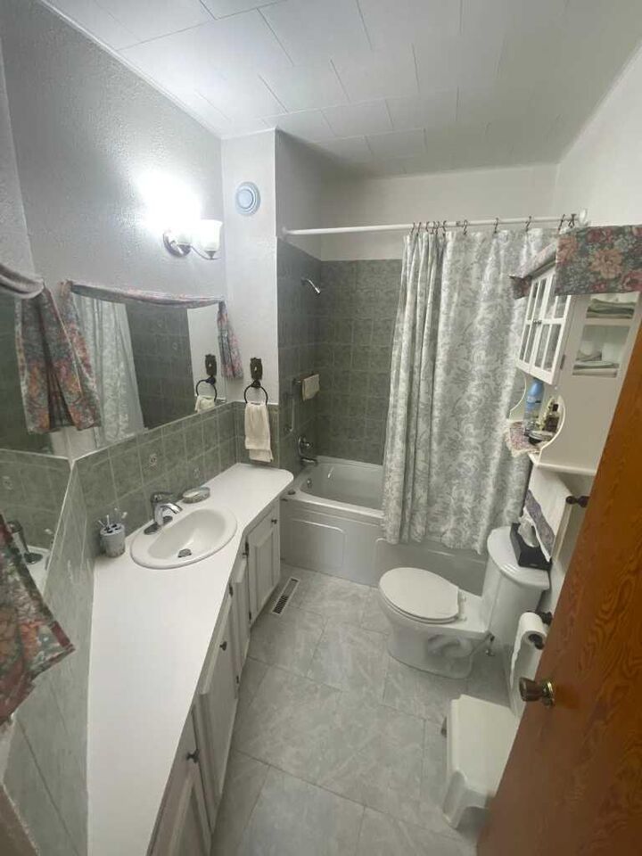 Property Photo: 116 1st Avenue SW AB T0H 2M0