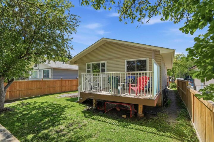 Property Photo: 3056 32A Street SE AB T2B 0T3