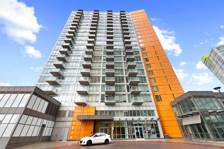 Property Photo: 3830 Brentwood Road NW 211 AB T2L 2J9