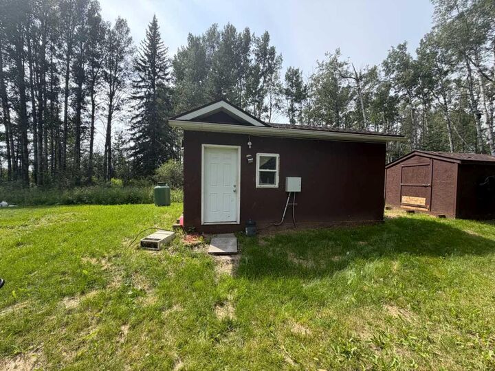 Property Photo: 72102 164 Range AB T0G 1E0