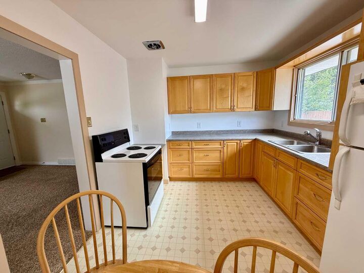 Property Photo: 117 Dorin Drive AB T7V 1B8