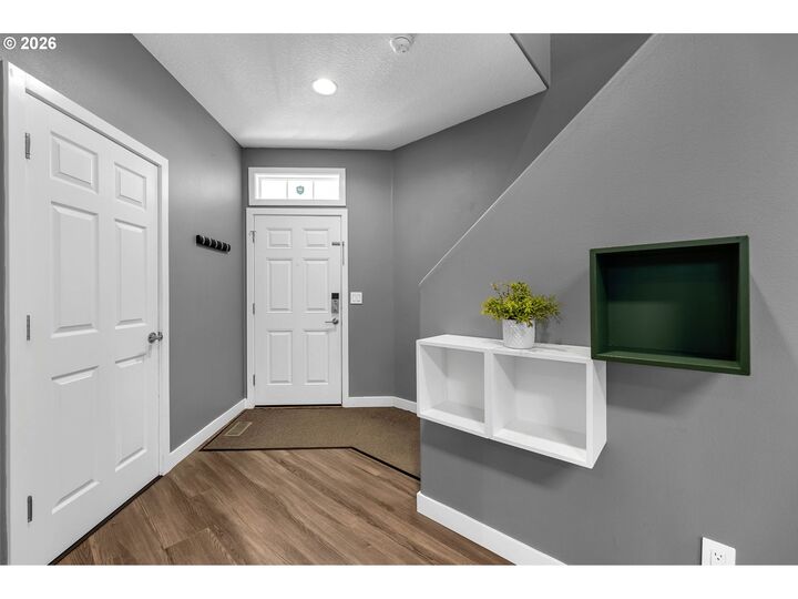 Property Photo:  3343 NW 31st Cir  WA 98607 