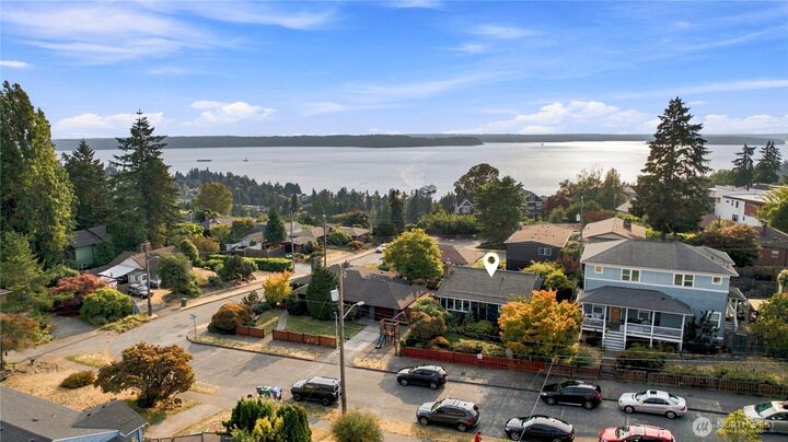 Property Photo: 8451 40th Avenue SW WA 98136
