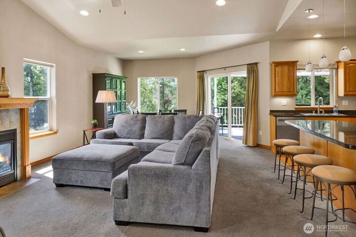 Property Photo:  4633  Boardwalk Drive  WA 98226 