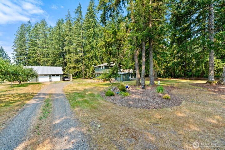 Property Photo: 907 Logan Hill WA 98532